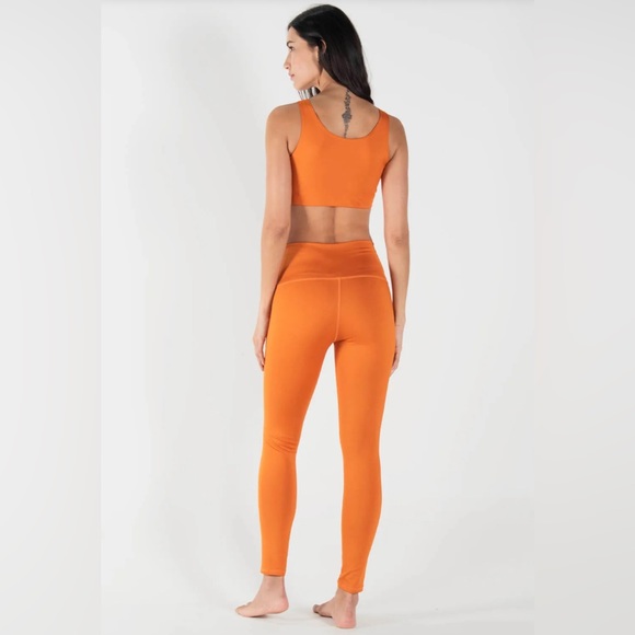 2 pc Leggings Workout OS - Picture 4 of 10